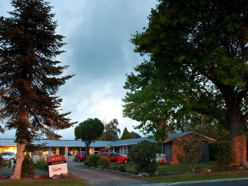 רוטורואה Jack & Di'S Lakefront Motel מראה חיצוני תמונה